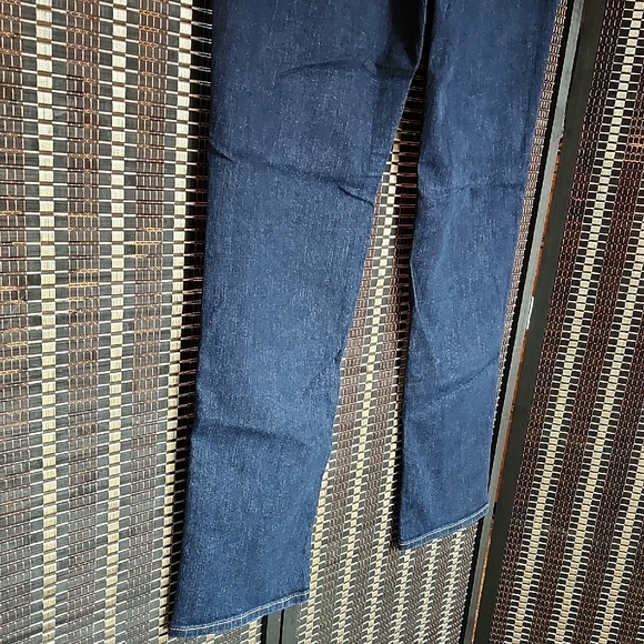 Eddie Bauer Revival high rise Womens Dark Blue Jeans Sz 16 - Picture 6 of 6